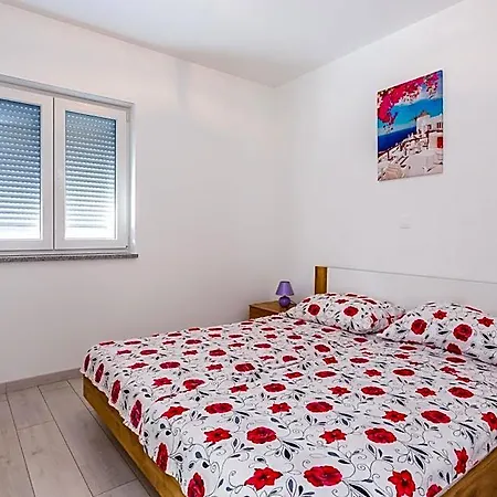 Grasser 3* Медулин